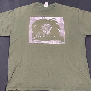 Olive Green Short Sleeve Tee with Abstract Graphic
